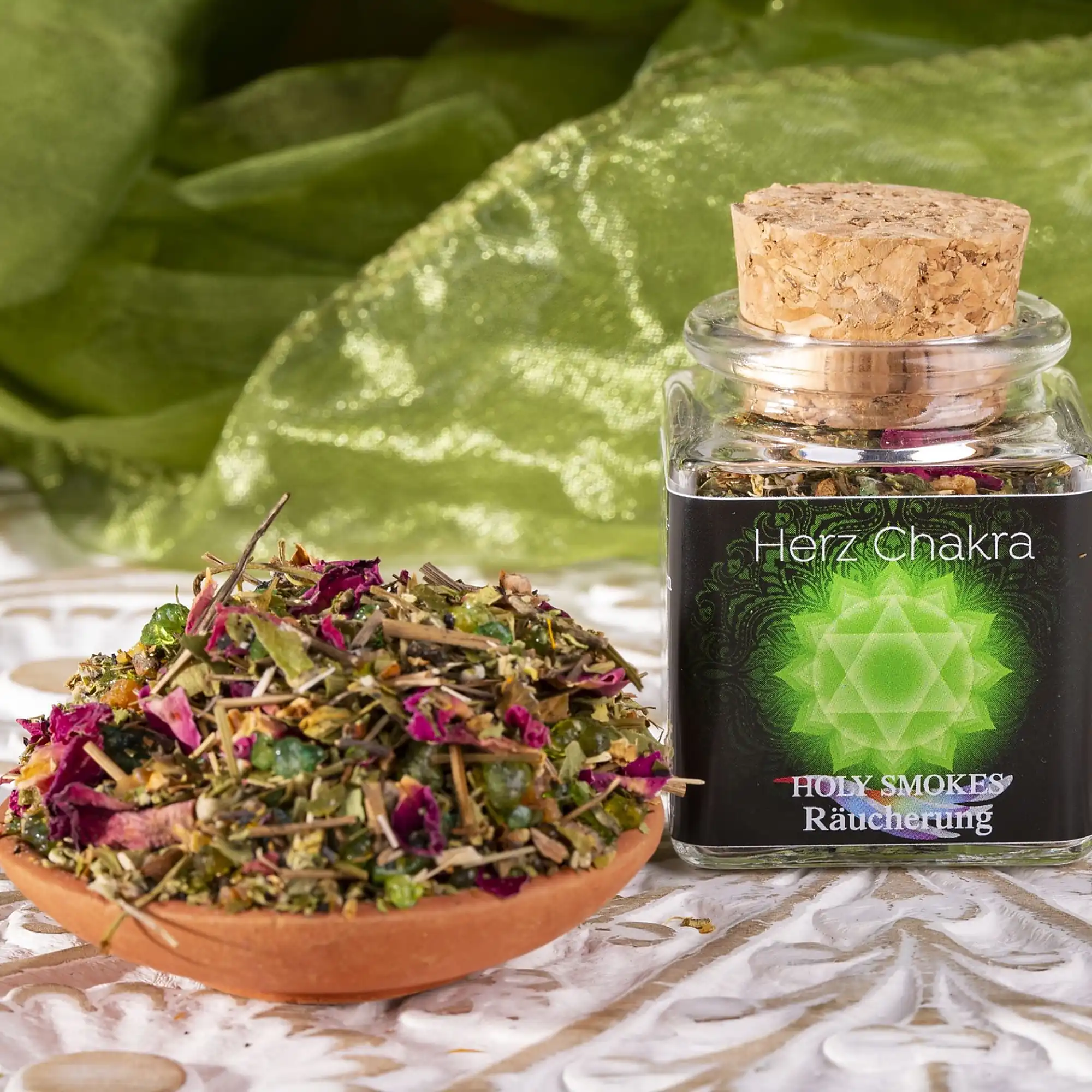 BERK Herzchakra Räuchermischung Anahata – natürliche Räuchermischung mit Benzoe, Mariengras, Styrax, Weißdorn und Rosenblüten für Liebe, Harmonie und Herzenswärme
