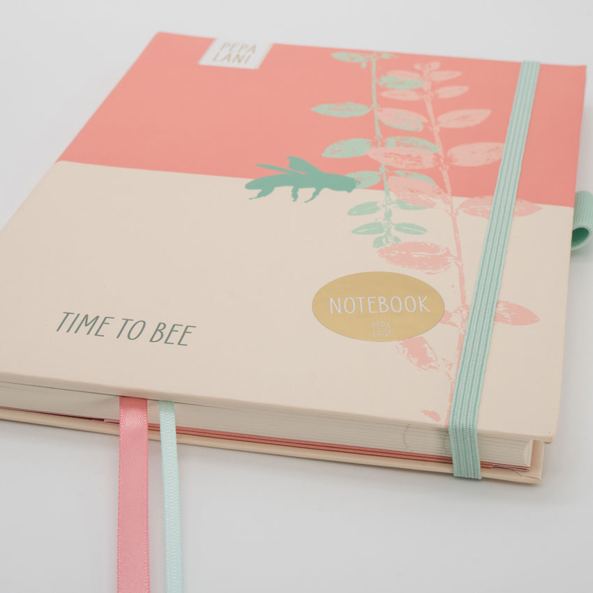 Notizbuch / Notebook "Time to Bee - Biene pink", Format DIN A5 von Pepa Lani®