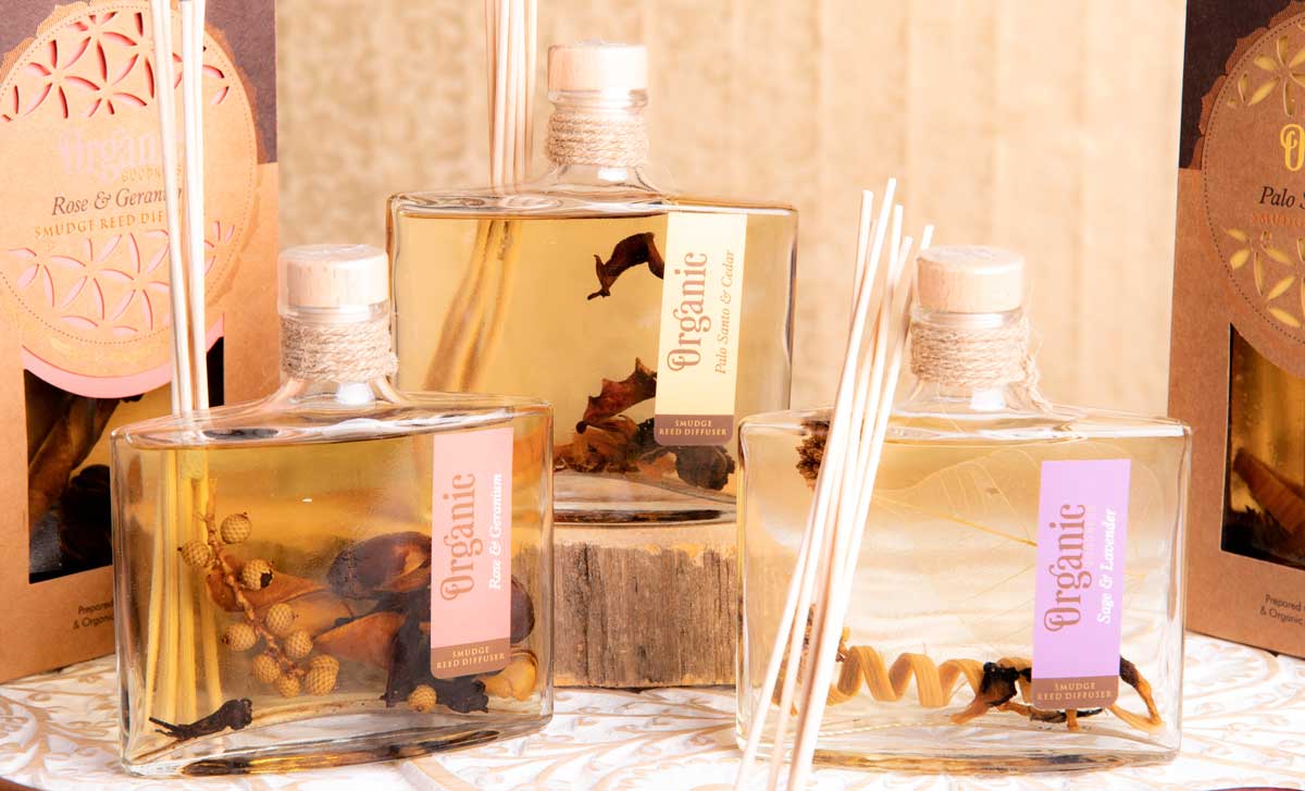 Berk Organic Diffuser – edle Duftstäbchen mit ätherischen Ölen wie Rose, Lavendel und Zeder, für entspannende Atmosphäre, Klarheit und wohltuende Raumenergie.