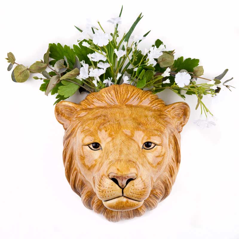 der Löwe - die große Wandvase von Quail Ceramics