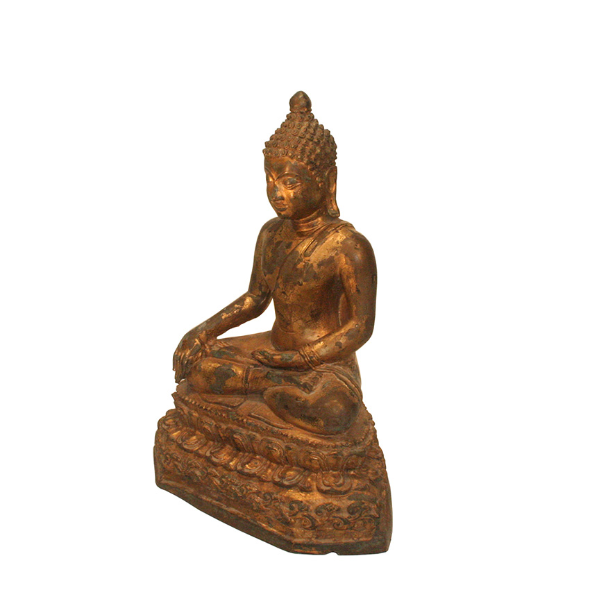 Bronzebuddha im Chiang Saen Stil auf dem Lotosblumenthron