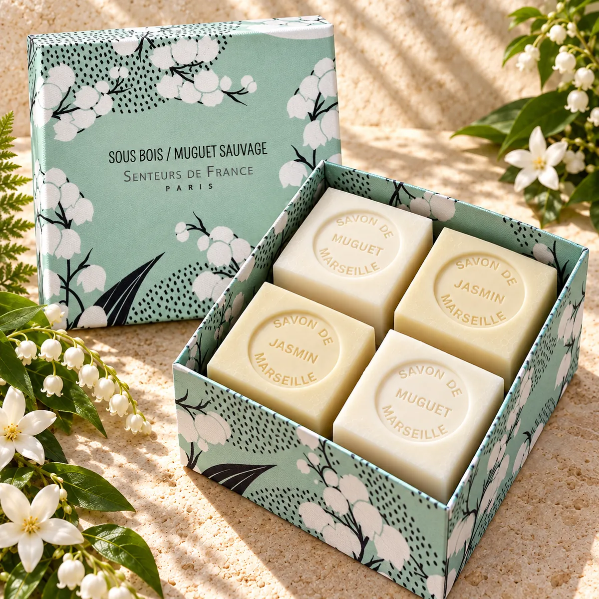 Senteurs de France Seifenset Sous Bois / Muguet Sauvage mit je zwei Würfelseifen Muguet und Jasmin in mintgrüner Geschenkbox.
