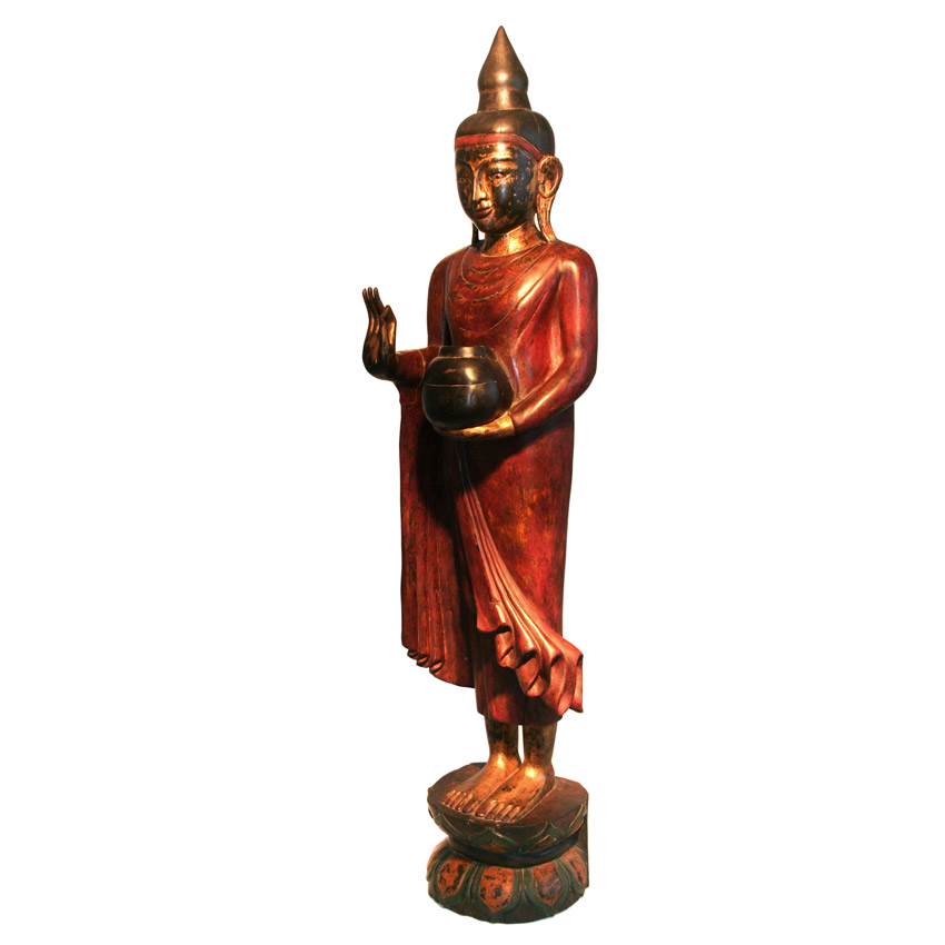 Stehende Buddhafigur aus Burma – handgeschnitzt aus Holz, rot-gold lackiert, mit Almosenschale. Ausdrucksstarke asiatische Kunst für Meditation und Raumdekoration.