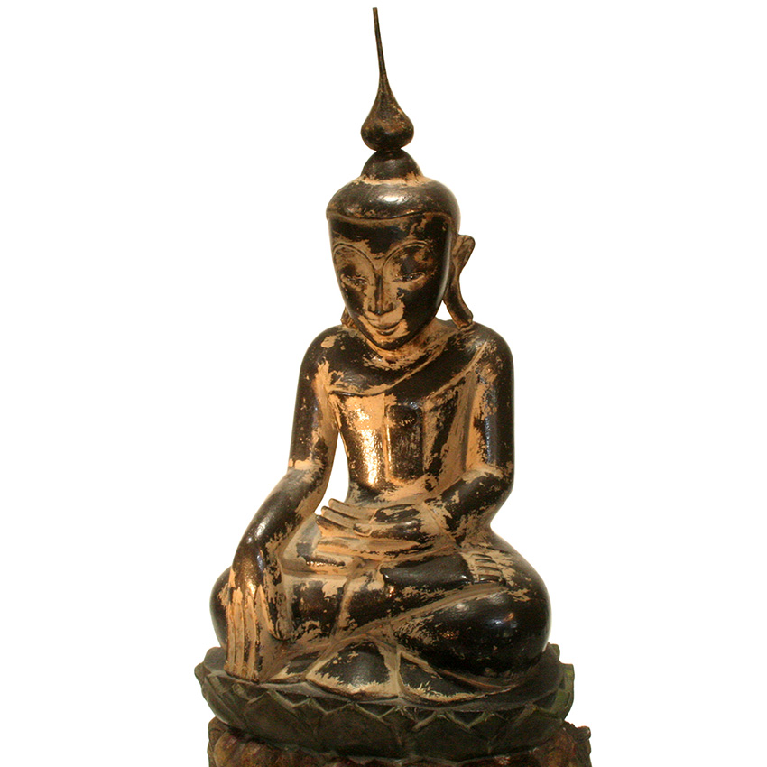 Shan Buddha aus Teakholz auf dem Elefantenthron