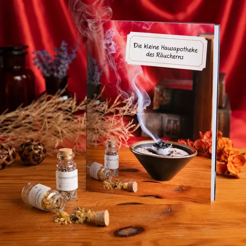 Die kleine Hausapotheke des Räucherns von Berk mit Räuchermischungen, Räucherschale und begleitendem Buch