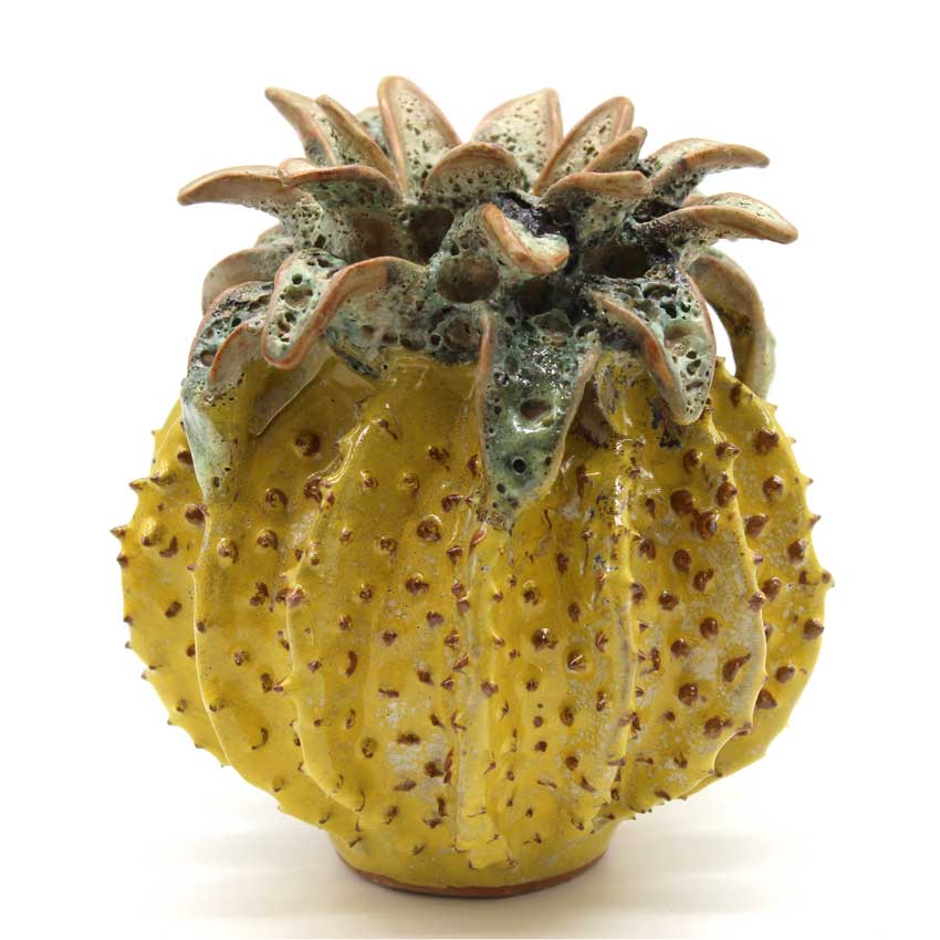 Keramikvase von Floral Art Trading in origineller Ananasform – handgefertigt mit gelber Glasur und strukturierter Oberfläche, dekorativ und kunstvoll gestaltet.