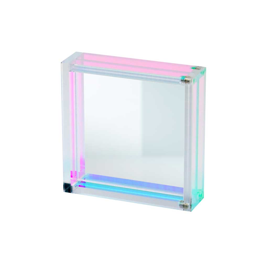 Tokio Acryl Bilderrahmen 10 x 10 transparent / irisierend - von Gift Company